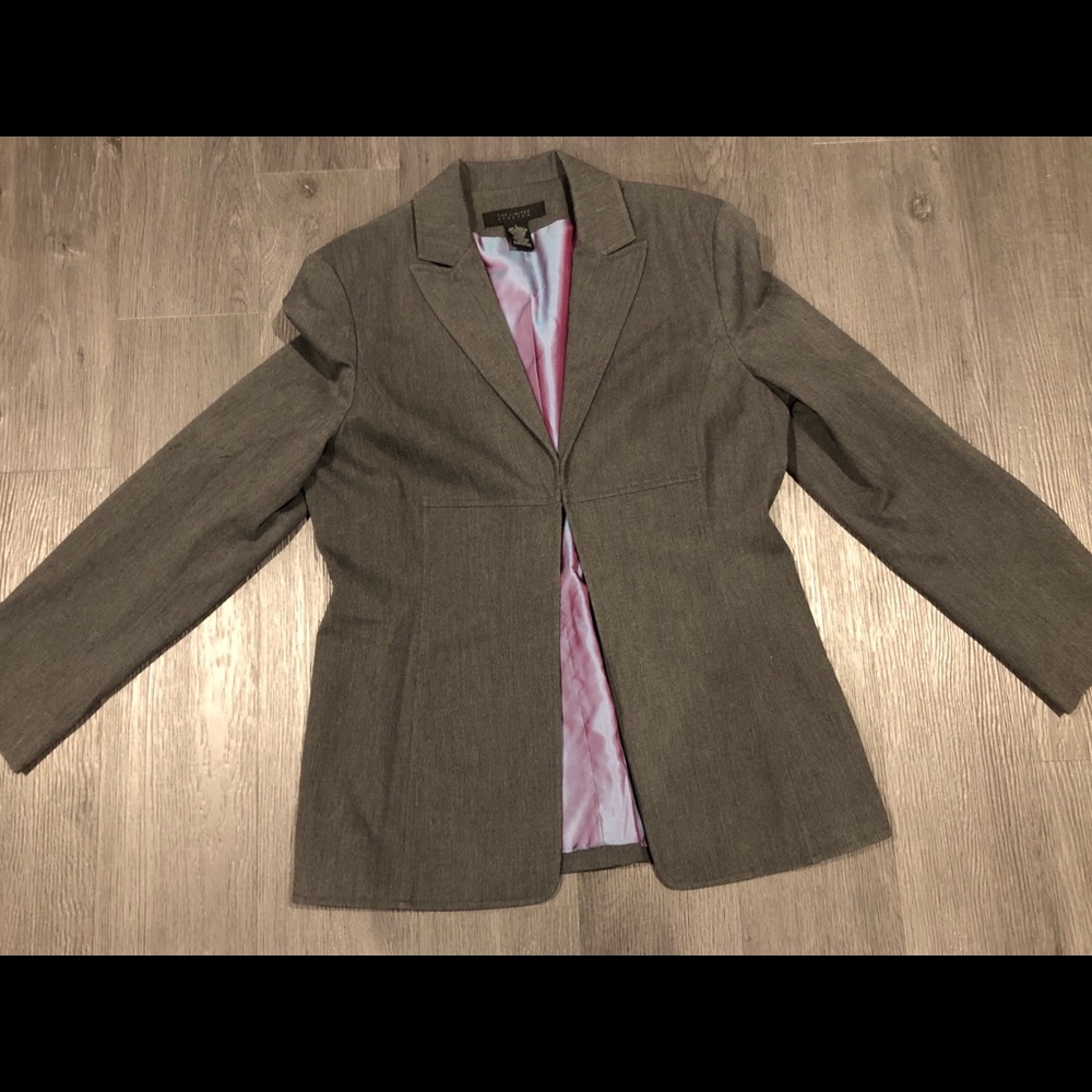 Like new - Limited Dark Grey Blaze